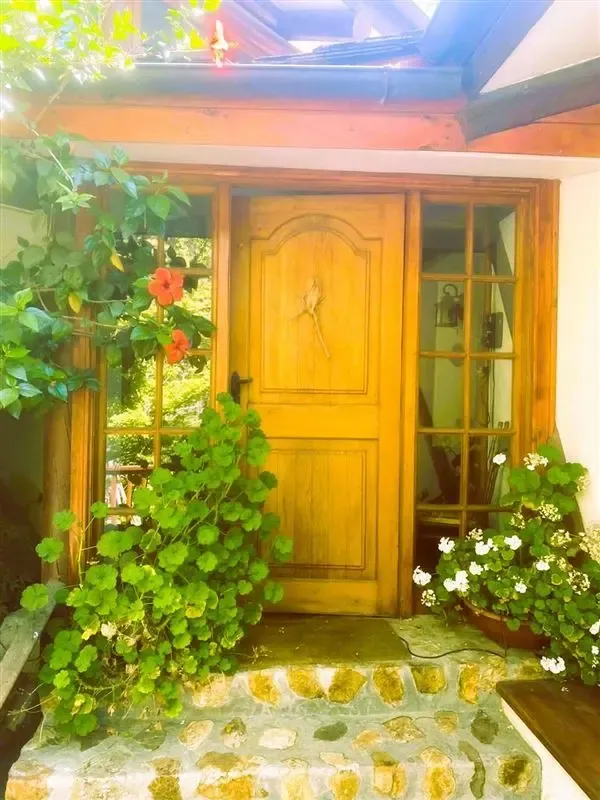 Impecable Casa en Venta de 6 Dorm en Paine Laguna Aculeo