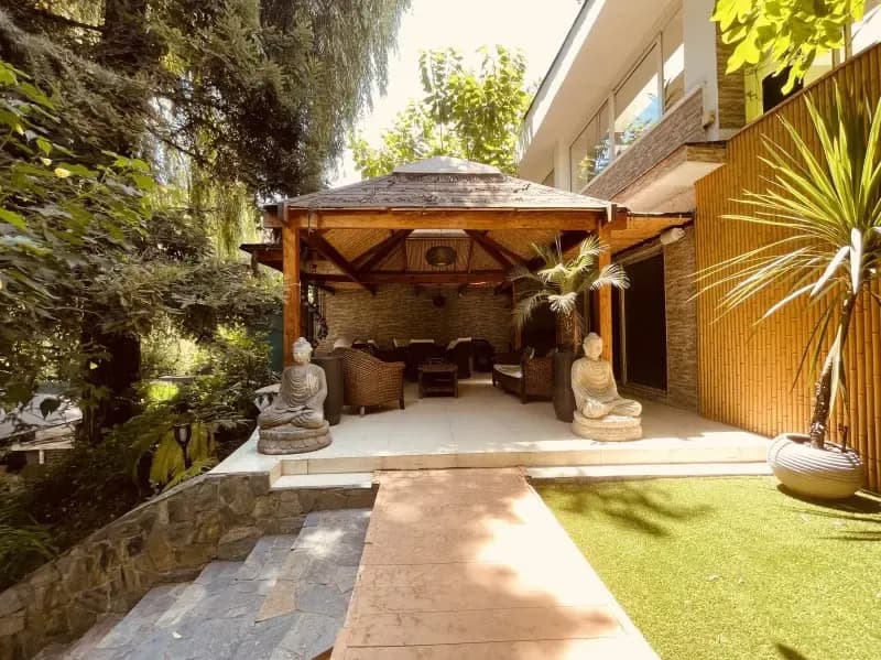 Casa en Arriendo en Lo Barnechea
