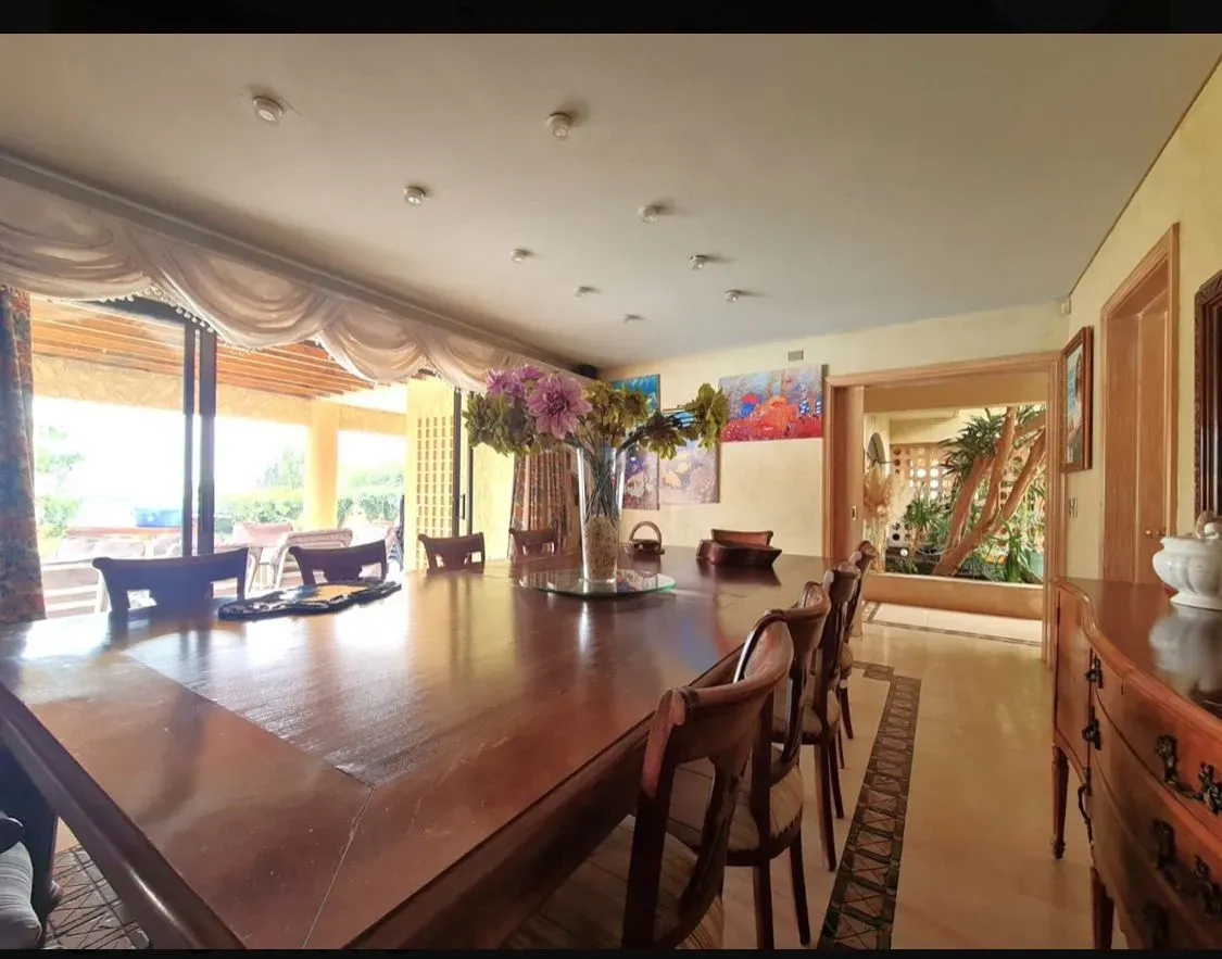 Casa en Arriendo en los Dominicos, las Condes